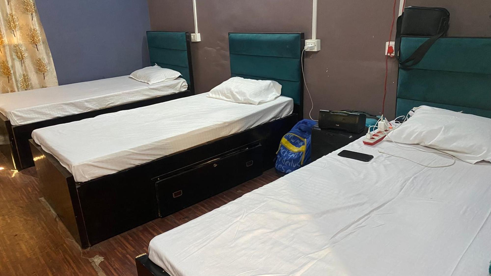 Rudra Home Stay Varanasi Luaran gambar